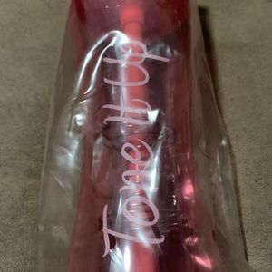 Brand new blender bottle. BPA free plastic